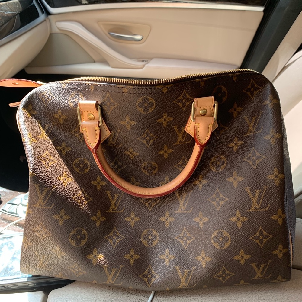 Louis Vuitton speedy 30